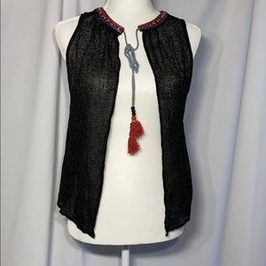 Eri+Ali sheer shrug.